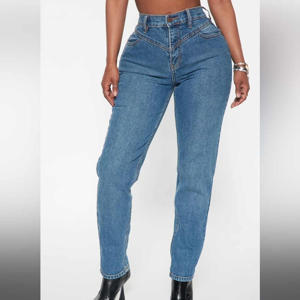 Fashion nova mom jeans